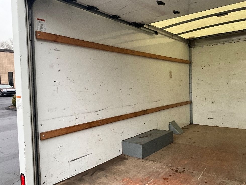 Light Duty Box Truck-Light and Medium Duty Trucks-GMC-2021-Savana G33503-Reading-PA-90,953\n\t\tmiles-$ 29,000 - Image 10