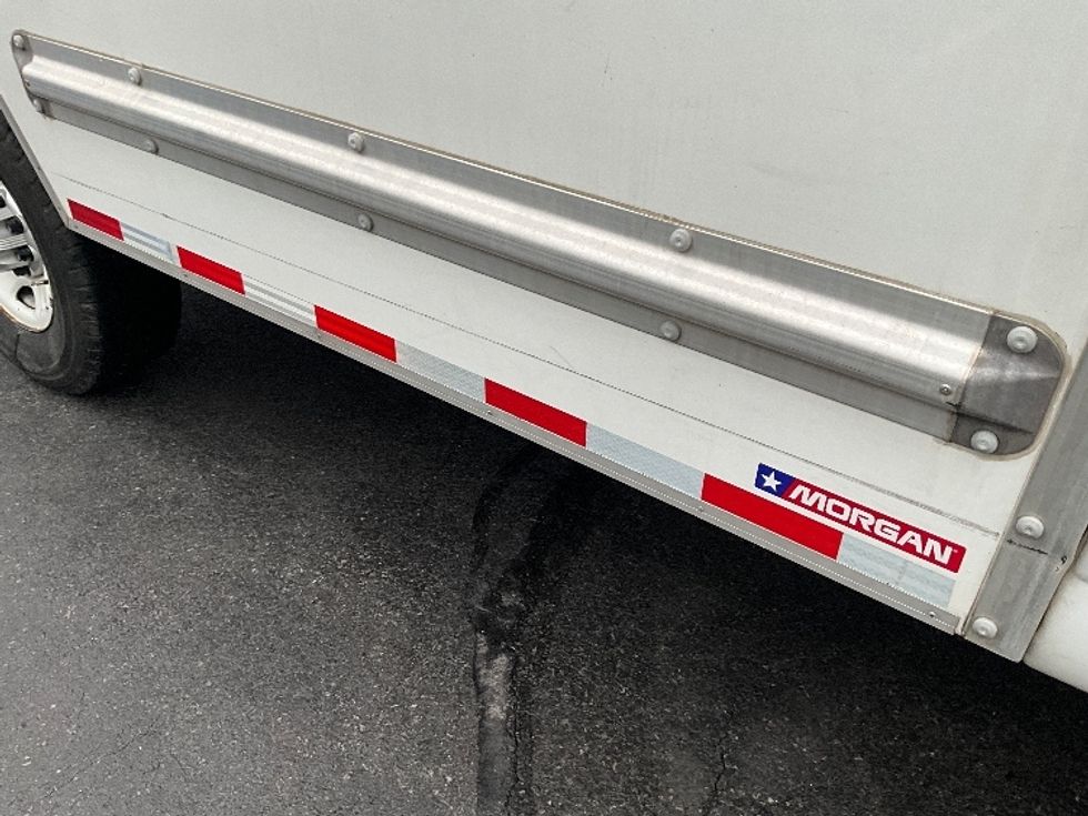 Light Duty Box Truck-Light and Medium Duty Trucks-GMC-2021-Savana G33503-Reading-PA-90,953\n\t\tmiles-$ 29,000 - Image 25