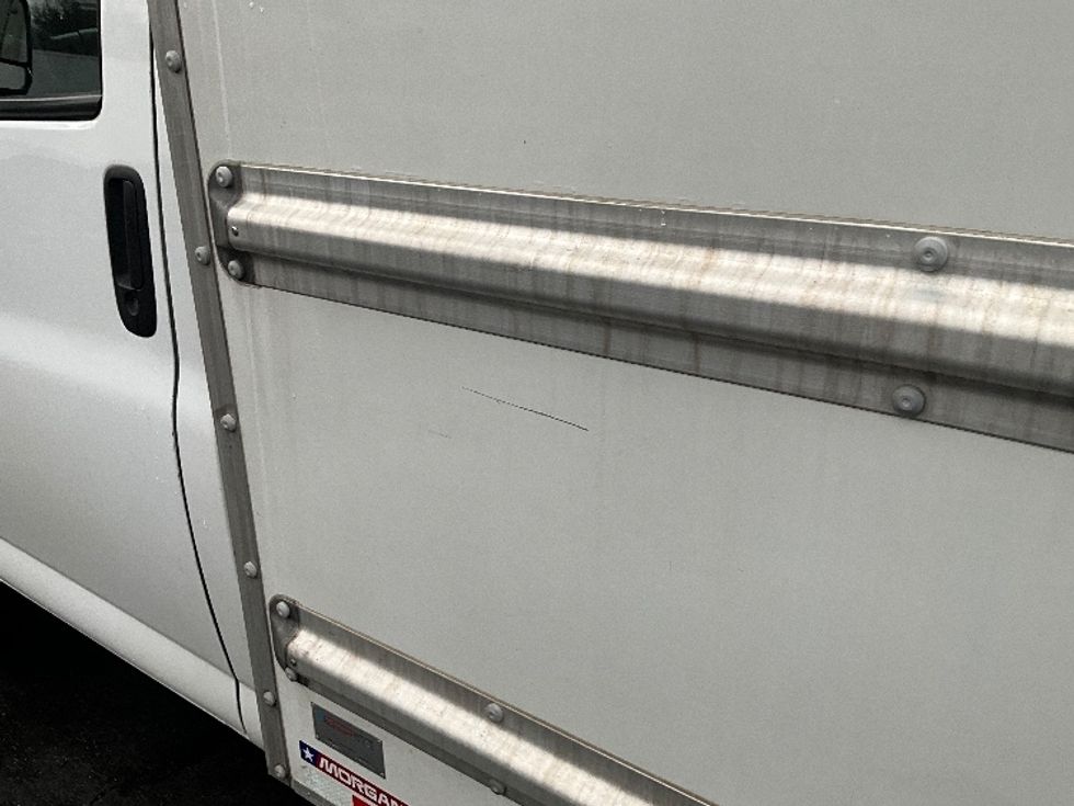 Light Duty Box Truck-Light and Medium Duty Trucks-GMC-2021-Savana G33503-Reading-PA-90,953\n\t\tmiles-$ 29,000 - Image 28