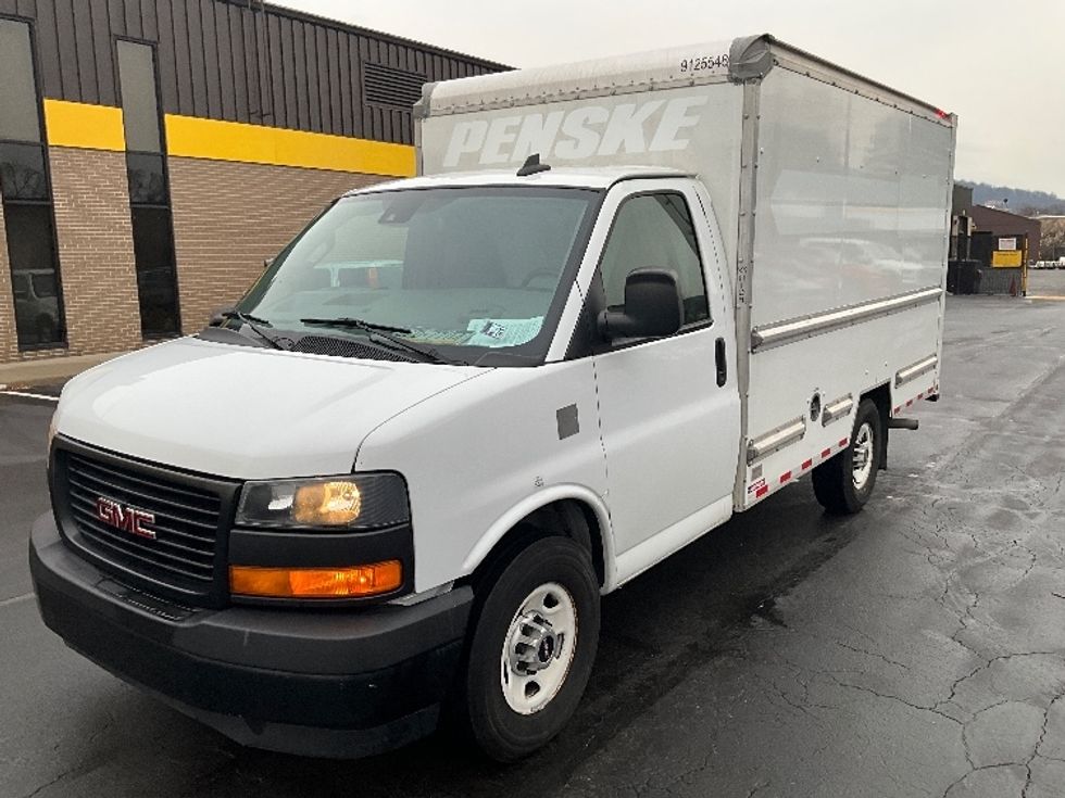 2021 GMC Savana G33503 Light Duty Box Truck