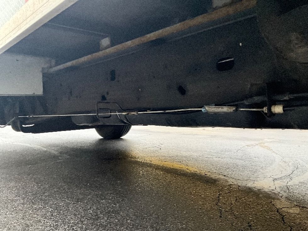 Light Duty Box Truck-Light and Medium Duty Trucks-GMC-2021-Savana G33503-Reading-PA-90,953\n\t\tmiles-$ 29,000 - Image 5