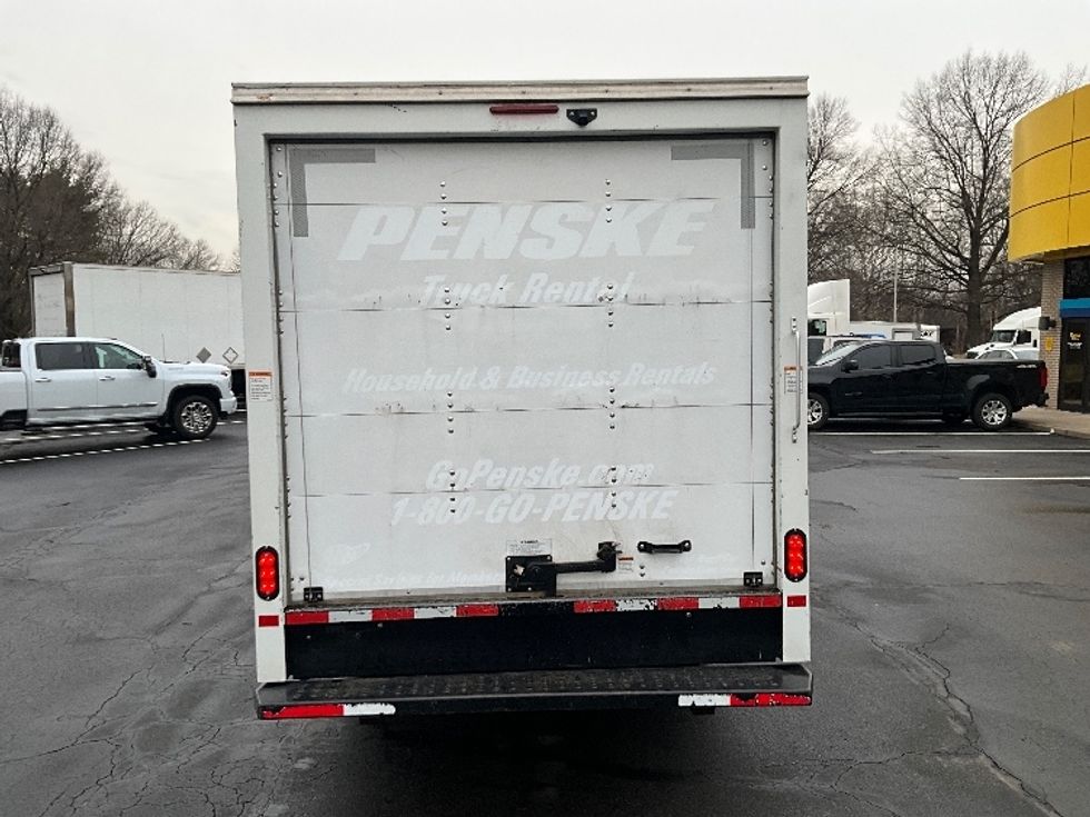 Light Duty Box Truck-Light and Medium Duty Trucks-GMC-2021-Savana G33503-Reading-PA-90,953\n\t\tmiles-$ 29,000 - Image 7