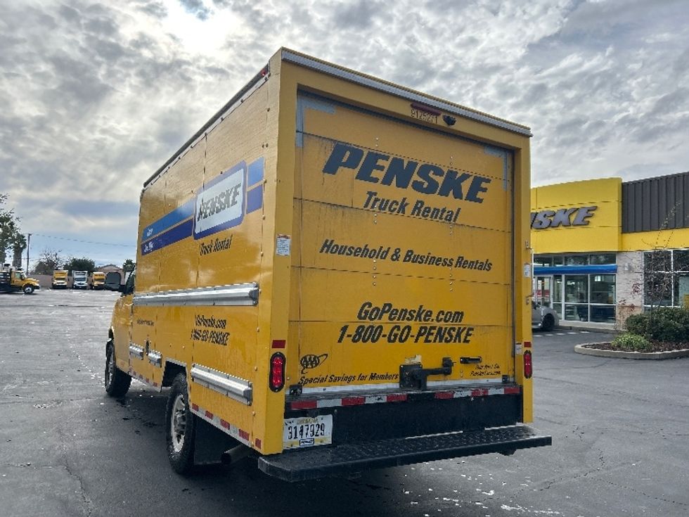 Light Duty Box Truck-Light and Medium Duty Trucks-GMC-2021-Savana G33503-Sacramento-CA-123,593\n\t\tmiles-$ 24,750 - Image 6