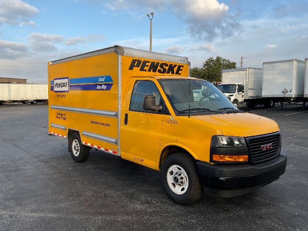 Light Duty Box Truck-Light and Medium Duty Trucks-GMC-2021-Savana G33503-Saint Petersburg-FL-110,558\n\t\tmiles-$ 26,250 - Image 1