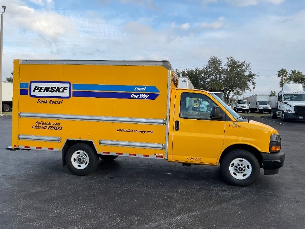 Light Duty Box Truck-Light and Medium Duty Trucks-GMC-2021-Savana G33503-Saint Petersburg-FL-110,558\n\t\tmiles-$ 26,250 - Image 15