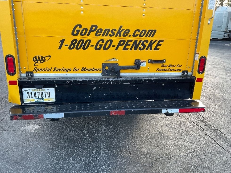 Light Duty Box Truck-Light and Medium Duty Trucks-GMC-2021-Savana G33503-Saint Petersburg-FL-110,558\n\t\tmiles-$ 26,250 - Image 25