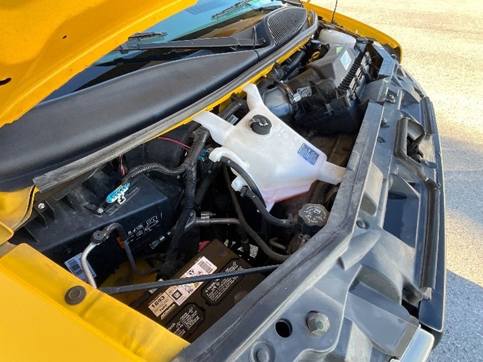 Light Duty Box Truck-Light and Medium Duty Trucks-GMC-2021-Savana G33503-Salt Lake City-UT-114,511\n\t\tmiles-$ 25,250 - Image 23