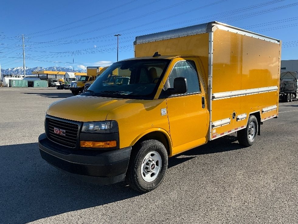 Light Duty Box Truck-Light and Medium Duty Trucks-GMC-2021-Savana G33503-Salt Lake City-UT-114,511\n\t\tmiles-$ 25,250 - Image 3