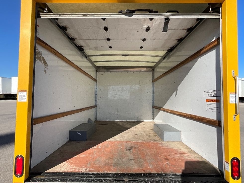 Light Duty Box Truck-Light and Medium Duty Trucks-GMC-2021-Savana G33503-Salt Lake City-UT-114,511\n\t\tmiles-$ 25,250 - Image 9