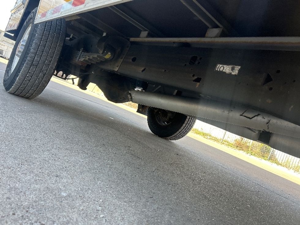 Light Duty Box Truck-Light and Medium Duty Trucks-GMC-2021-Savana G33503-San Antonio-TX-110,003\n\t\tmiles-$ 25,250 - Image 13