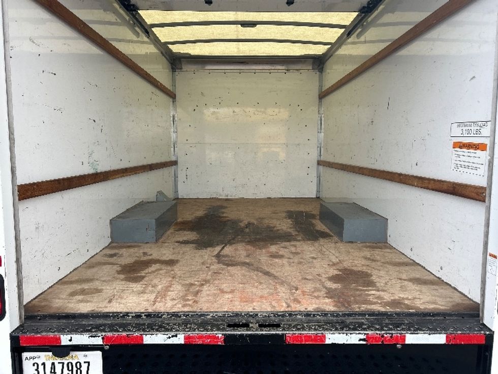 Light Duty Box Truck-Light and Medium Duty Trucks-GMC-2021-Savana G33503-San Antonio-TX-111,941\n\t\tmiles-$ 27,500 - Image 9