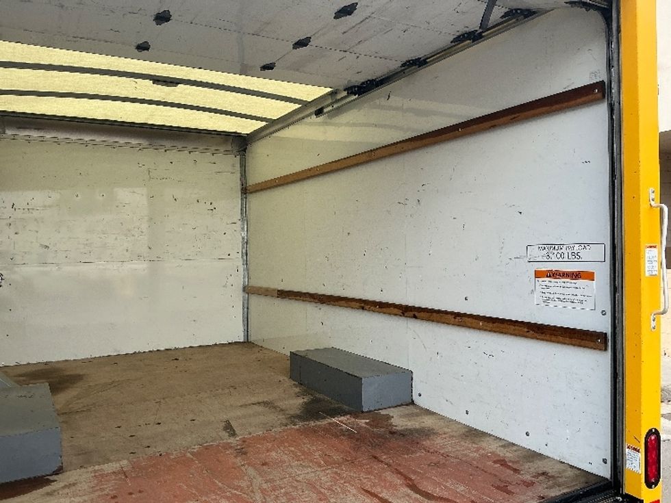 Light Duty Box Truck-Light and Medium Duty Trucks-GMC-2021-Savana G33503-San Diego-CA-115,291\n\t\tmiles-$ 24,750 - Image 12