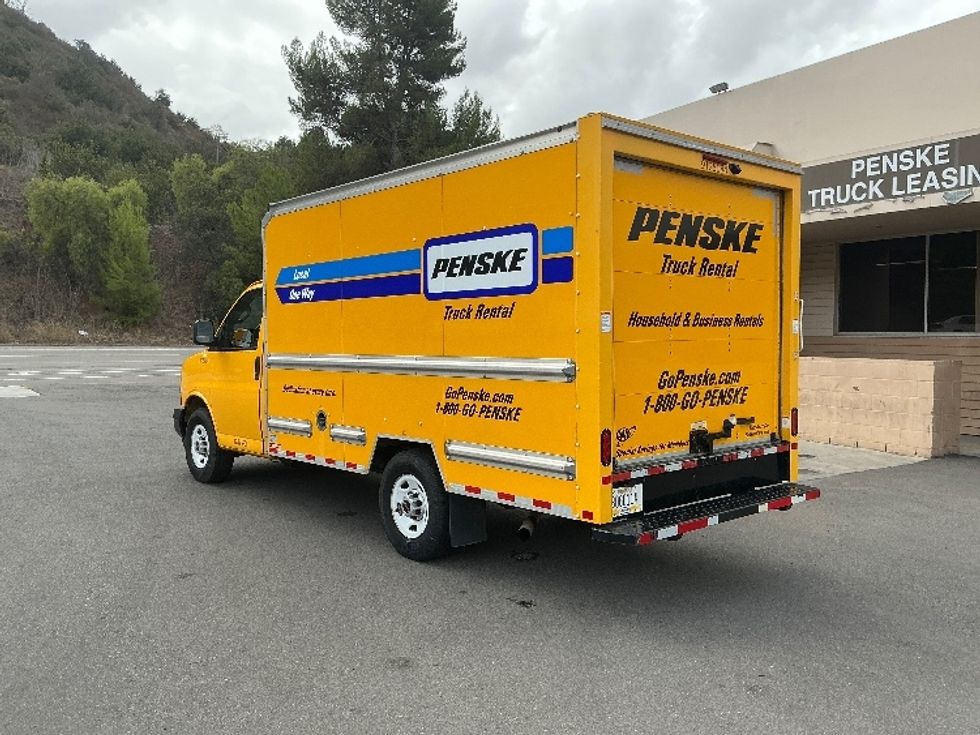 Light Duty Box Truck-Light and Medium Duty Trucks-GMC-2021-Savana G33503-San Diego-CA-115,291\n\t\tmiles-$ 24,750 - Image 6