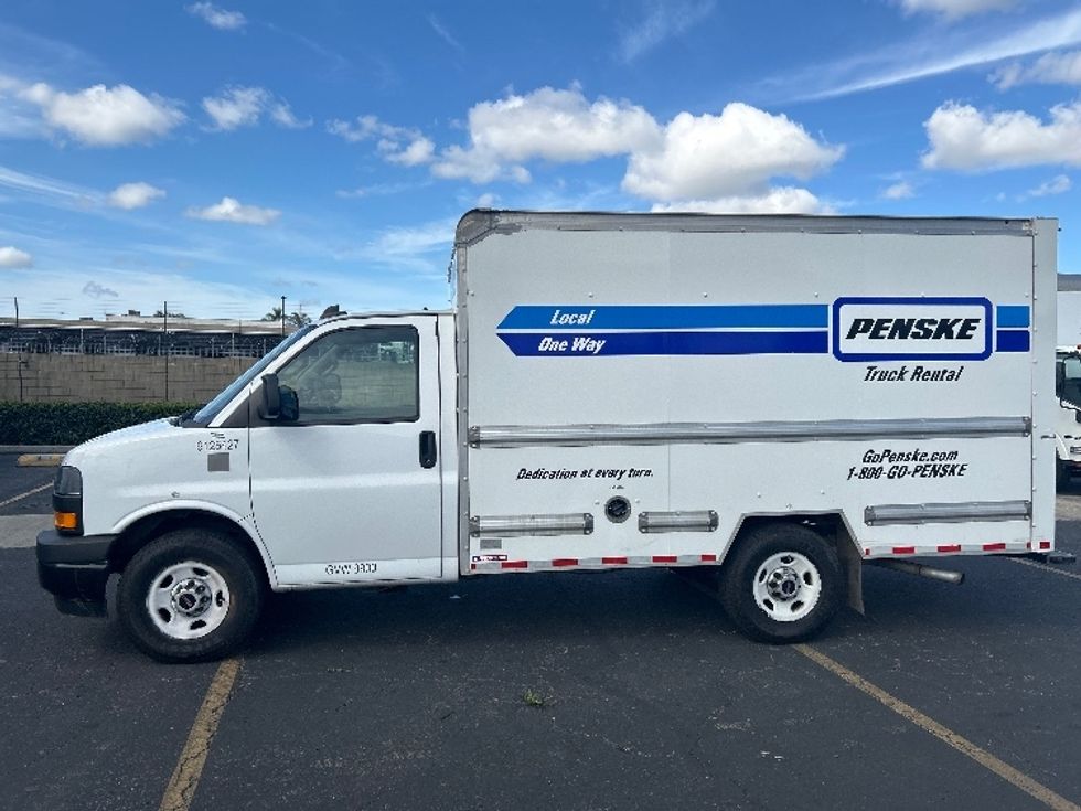 Light Duty Box Truck-Light and Medium Duty Trucks-GMC-2021-Savana G33503-Santa Ana-CA-56,348\n\t\tmiles-$ 33,000 - Image 15