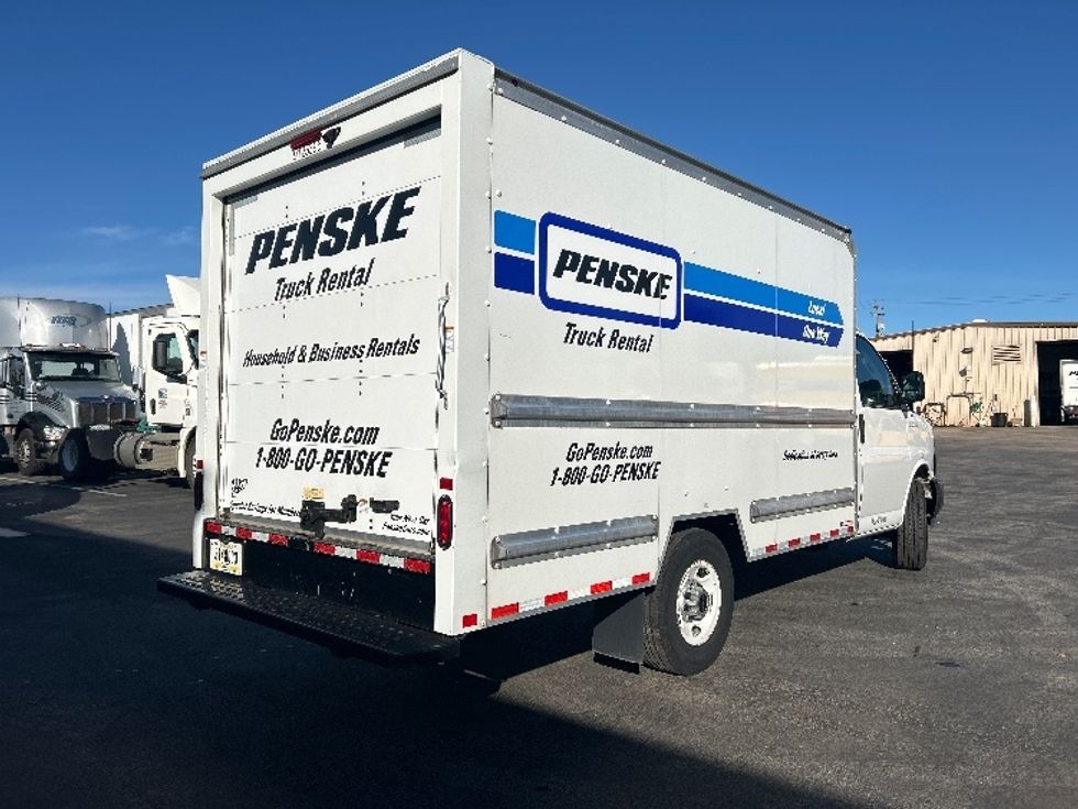 Light Duty Box Truck-Light and Medium Duty Trucks-GMC-2021-Savana G33503-Santa Maria-CA-117,946\n\t\tmiles-$ 28,000 - Image 13