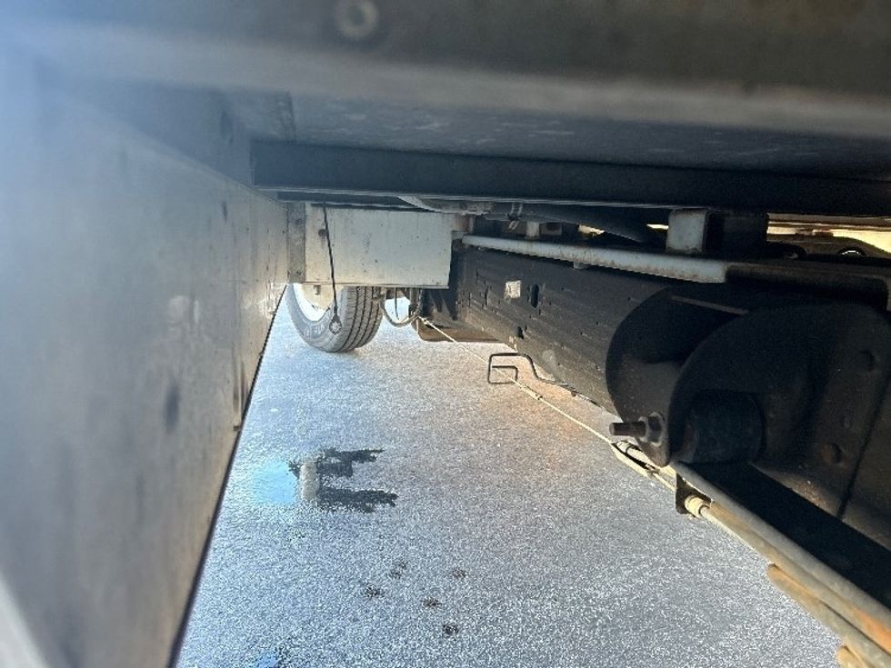 Light Duty Box Truck-Light and Medium Duty Trucks-GMC-2021-Savana G33503-Santa Maria-CA-117,946\n\t\tmiles-$ 28,000 - Image 5