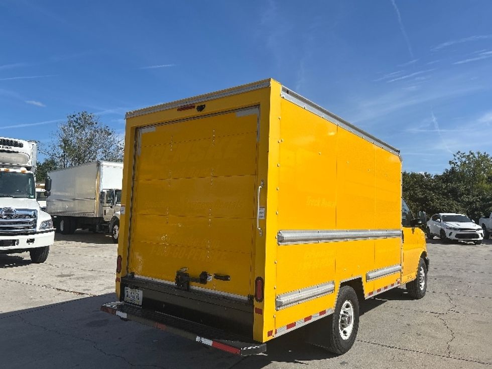 Light Duty Box Truck-Light and Medium Duty Trucks-GMC-2021-Savana G33503-Sarasota-FL-110,919\n\t\tmiles-$ 26,250 - Image 13
