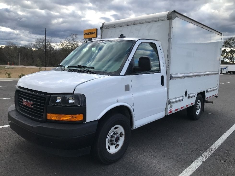 Light Duty Box Truck-Light and Medium Duty Trucks-GMC-2021-Savana G33503-Shreveport-LA-101,244\n\t\tmiles-$ 28,750 - Image 3