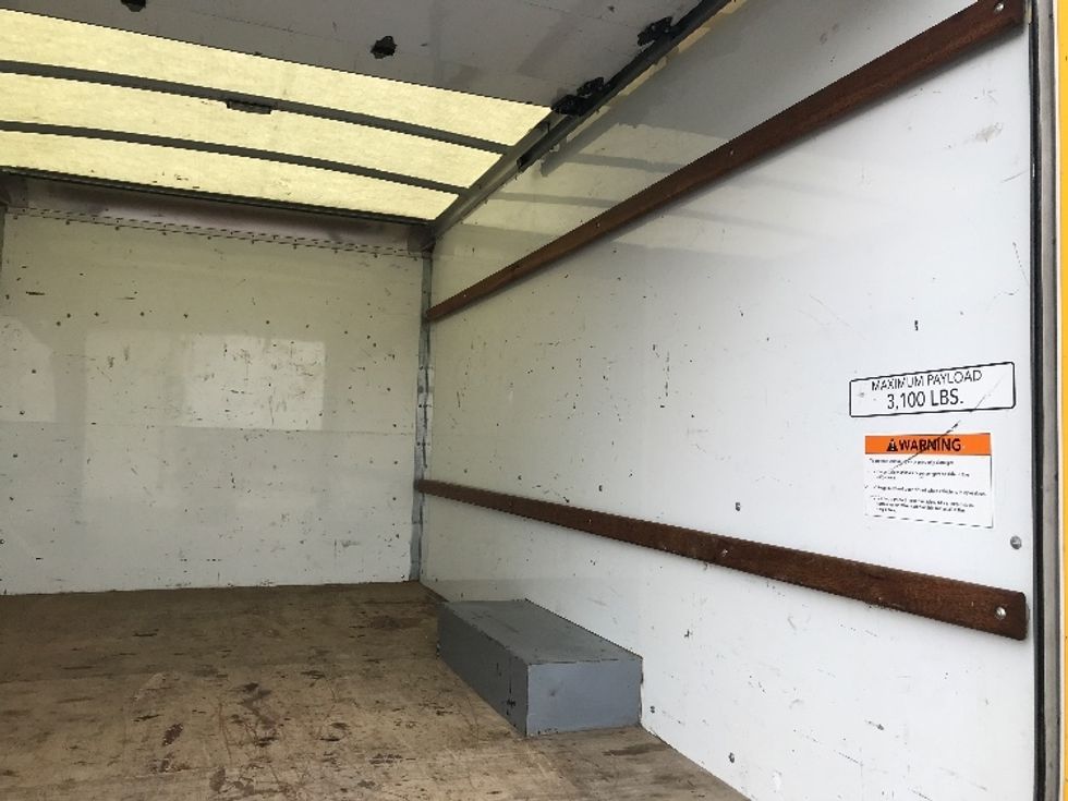 Light Duty Box Truck-Light and Medium Duty Trucks-GMC-2021-Savana G33503-Shreveport-LA-105,533\n\t\tmiles-$ 25,750 - Image 11