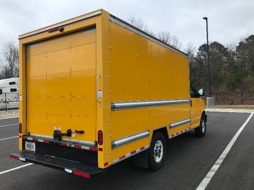 Light Duty Box Truck-Light and Medium Duty Trucks-GMC-2021-Savana G33503-Shreveport-LA-105,533\n\t\tmiles-$ 25,750 - Image 12