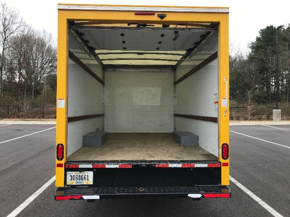 Light Duty Box Truck-Light and Medium Duty Trucks-GMC-2021-Savana G33503-Shreveport-LA-105,533\n\t\tmiles-$ 25,750 - Image 8