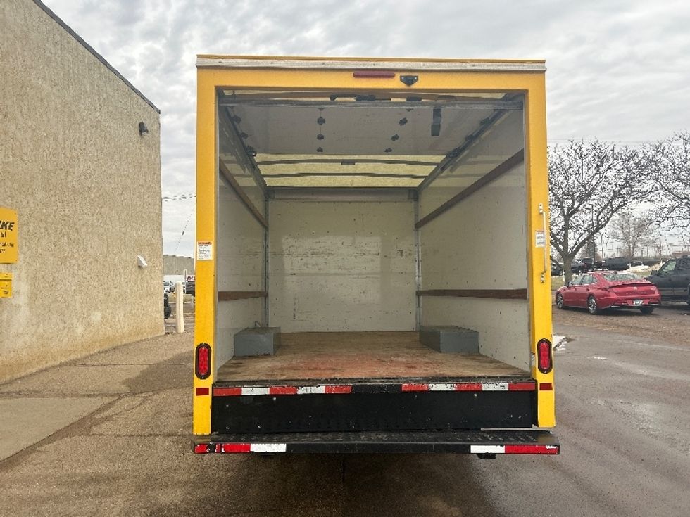 Light Duty Box Truck-Light and Medium Duty Trucks-GMC-2021-Savana G33503-Sioux Falls-SD-114,981\n\t\tmiles-$ 24,500 - Image 9