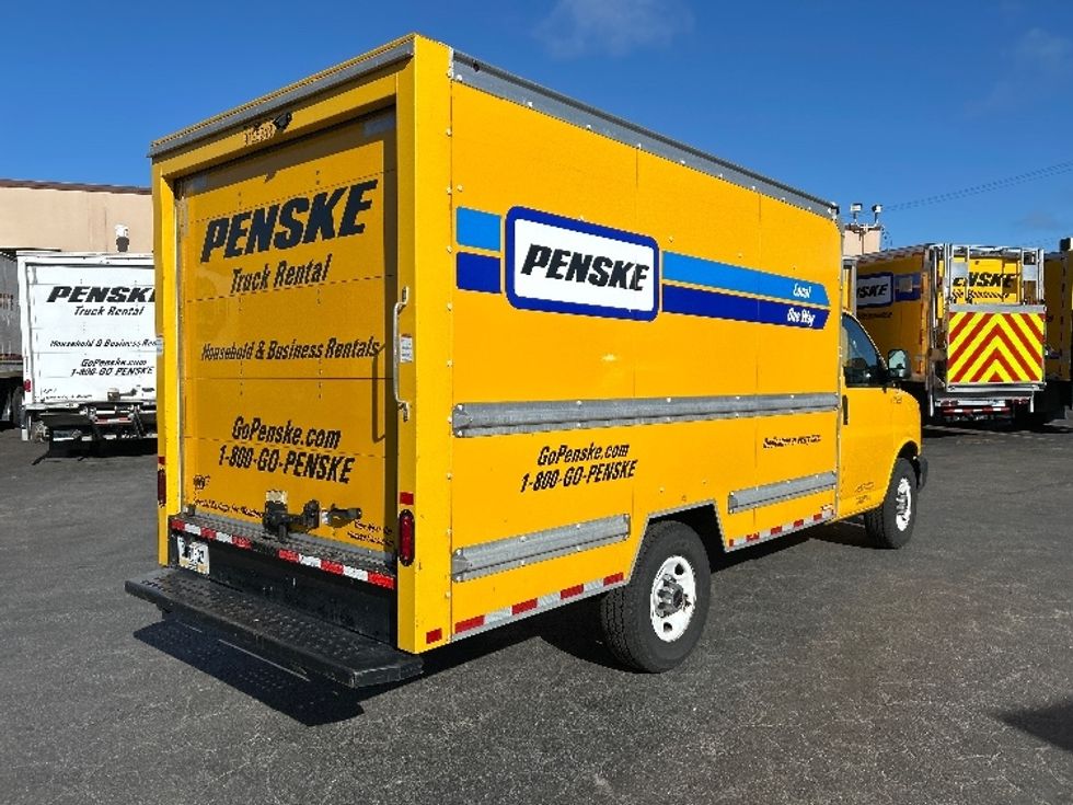 Light Duty Box Truck-Light and Medium Duty Trucks-GMC-2021-Savana G33503-South San Francisco-CA-119,451\n\t\tmiles-$ 25,250 - Image 12
