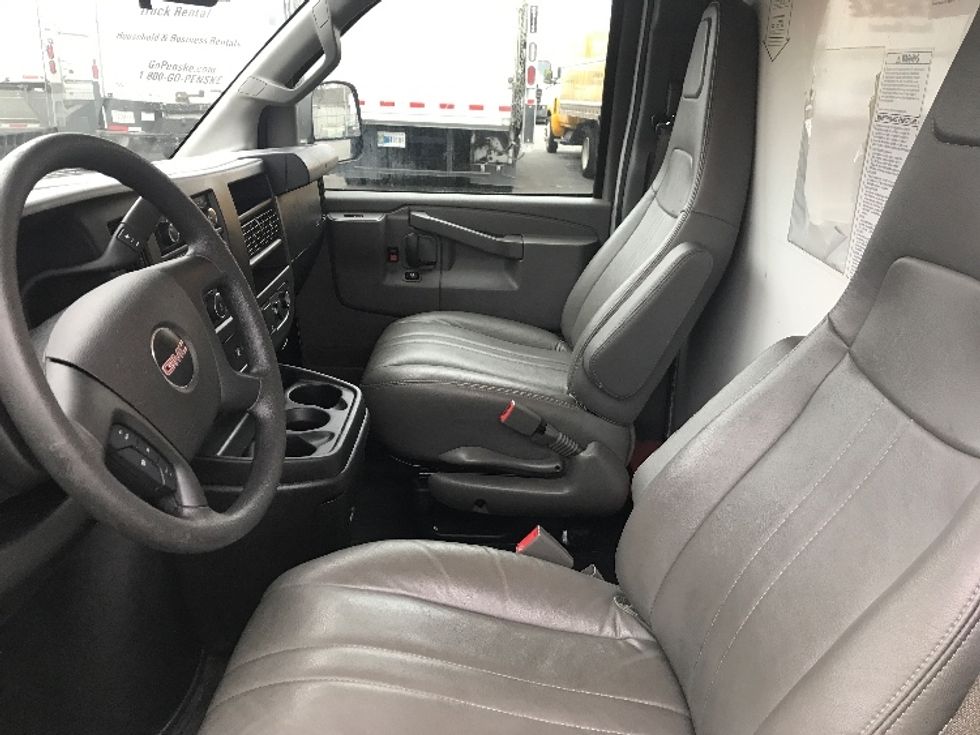 Light Duty Box Truck-Light and Medium Duty Trucks-GMC-2021-Savana G33503-Spokane Valley-WA-109,292\n\t\tmiles-$ 29,000 - Image 17