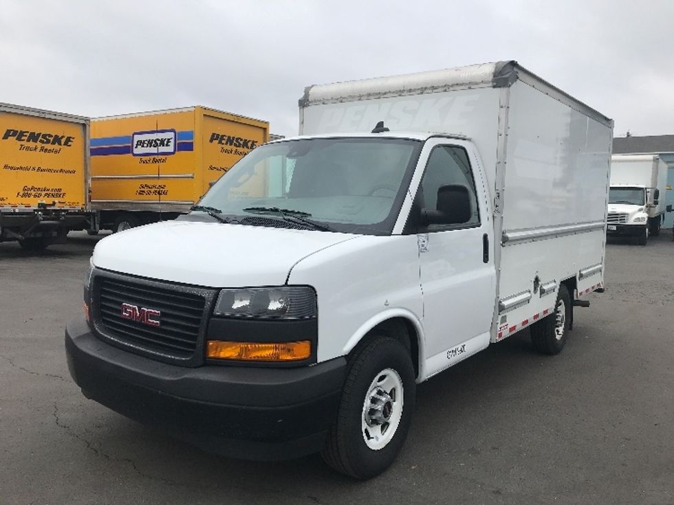 Light Duty Box Truck-Light and Medium Duty Trucks-GMC-2021-Savana G33503-Spokane Valley-WA-109,292\n\t\tmiles-$ 29,000 - Image 3