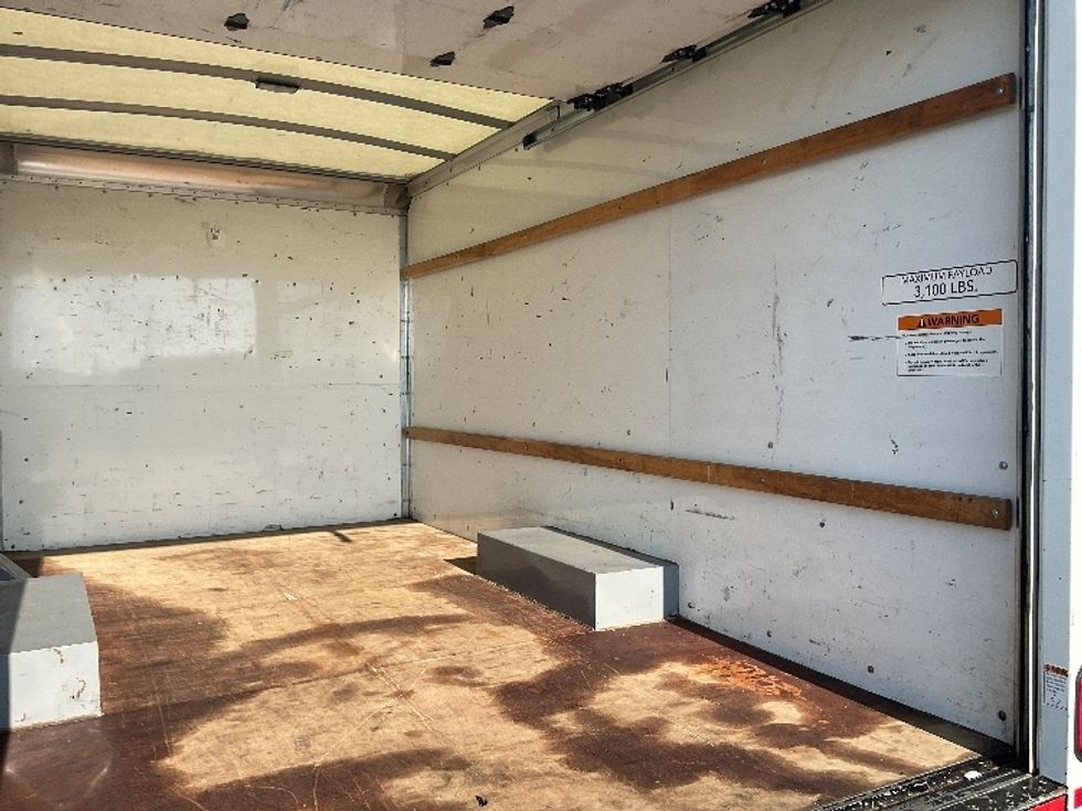 Light Duty Box Truck-Light and Medium Duty Trucks-GMC-2021-Savana G33503-Stockton-CA-109,209\n\t\tmiles-$ 29,000 - Image 10