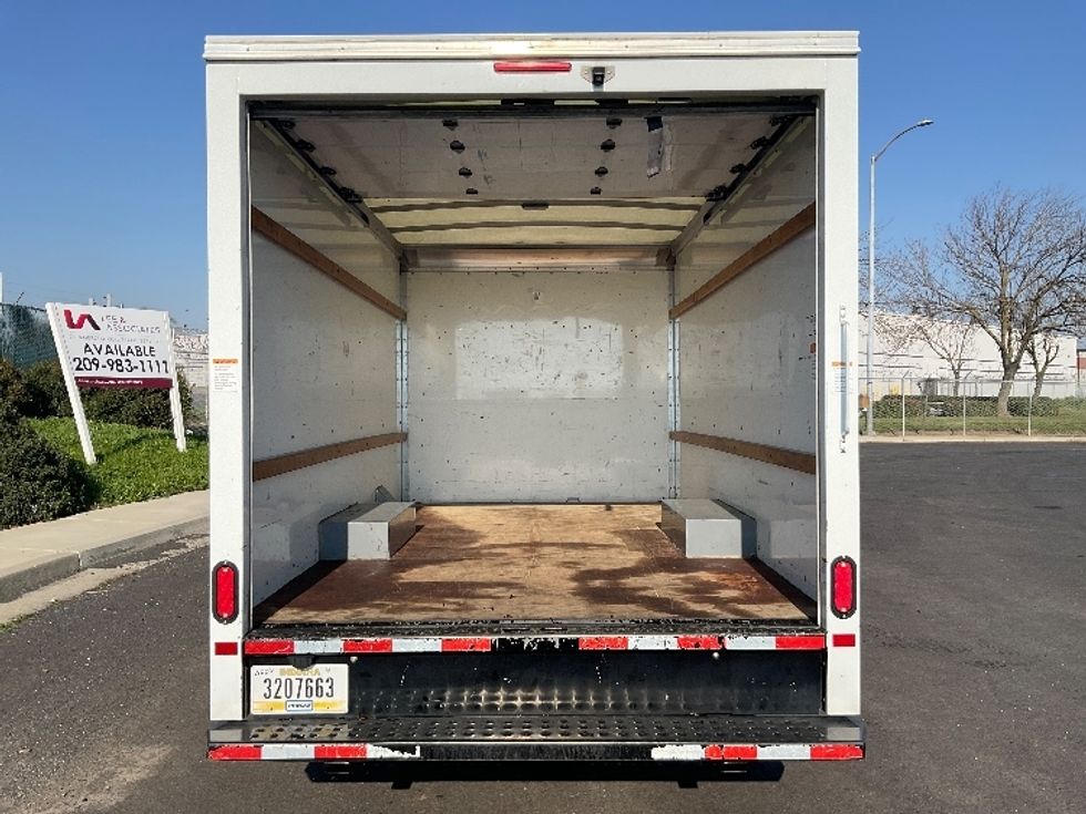 Light Duty Box Truck-Light and Medium Duty Trucks-GMC-2021-Savana G33503-Stockton-CA-109,209\n\t\tmiles-$ 29,000 - Image 8