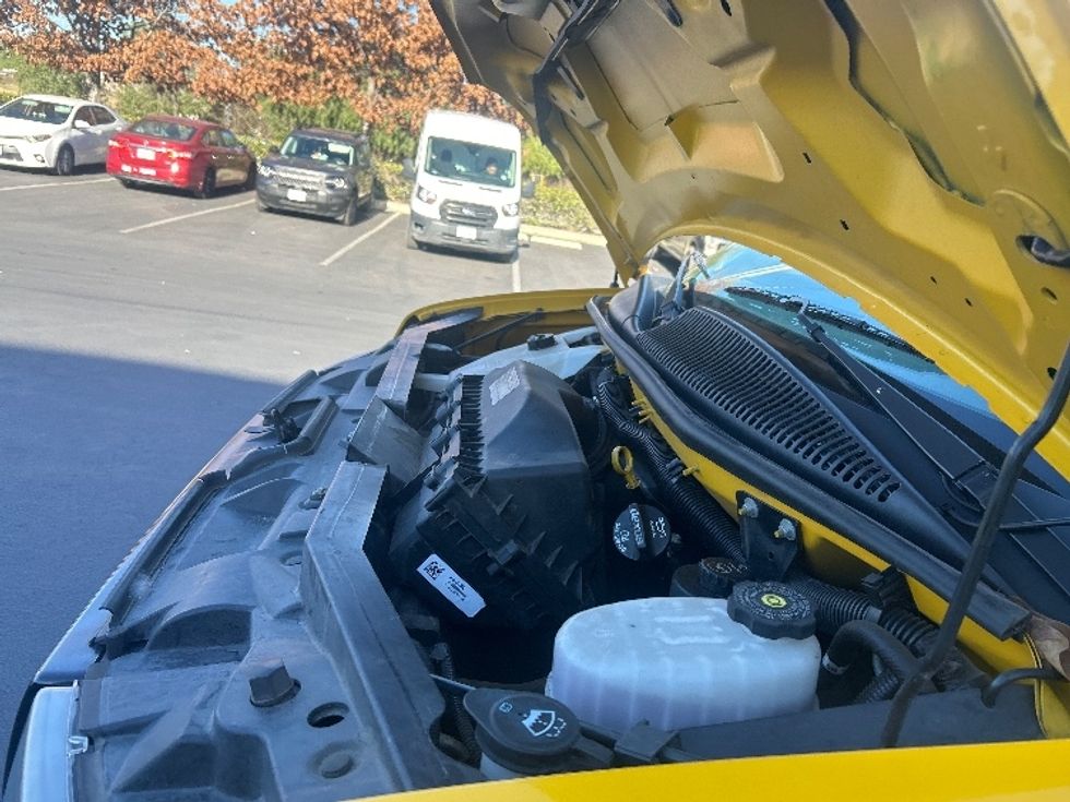 Light Duty Box Truck-Light and Medium Duty Trucks-GMC-2021-Savana G33503-Sun Valley-CA-103,032\n\t\tmiles-$ 27,250 - Image 24