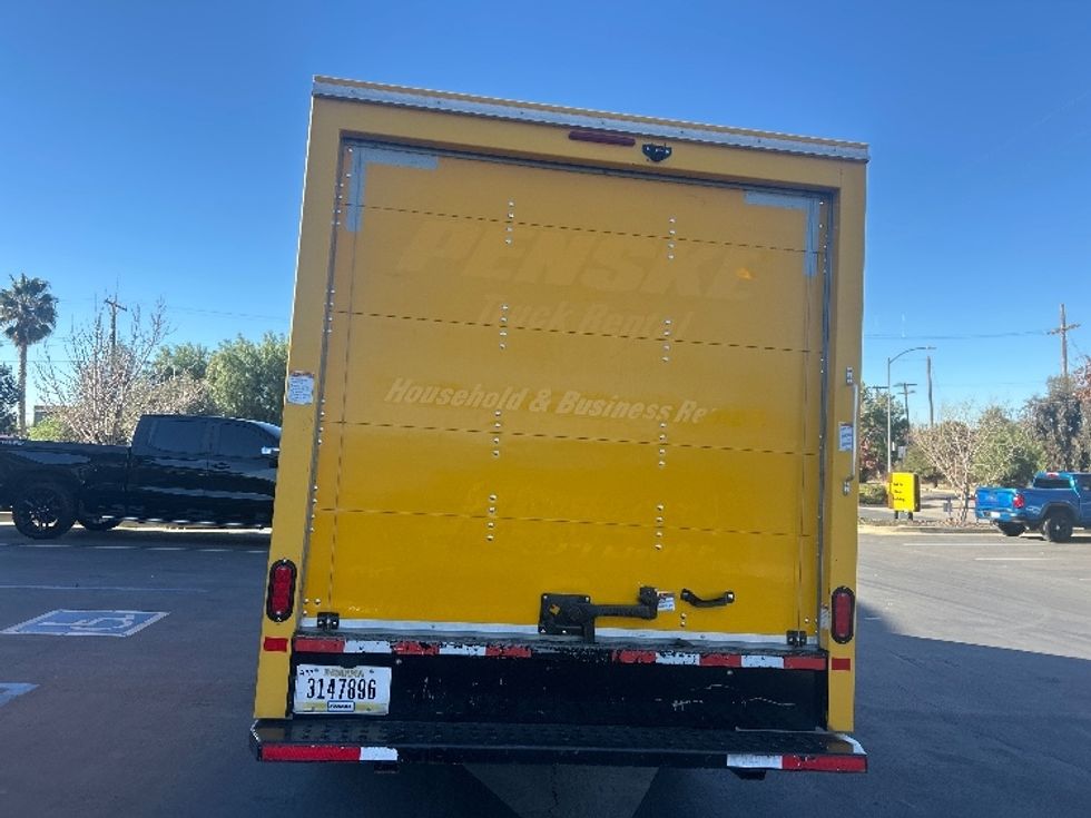 Light Duty Box Truck-Light and Medium Duty Trucks-GMC-2021-Savana G33503-Sun Valley-CA-103,032\n\t\tmiles-$ 27,250 - Image 7