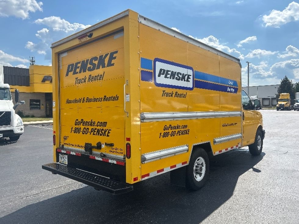 Light Duty Box Truck-Light and Medium Duty Trucks-GMC-2021-Savana G33503-Swedesboro-NJ-120,143\n\t\tmiles-$ 21,500 - Image 11