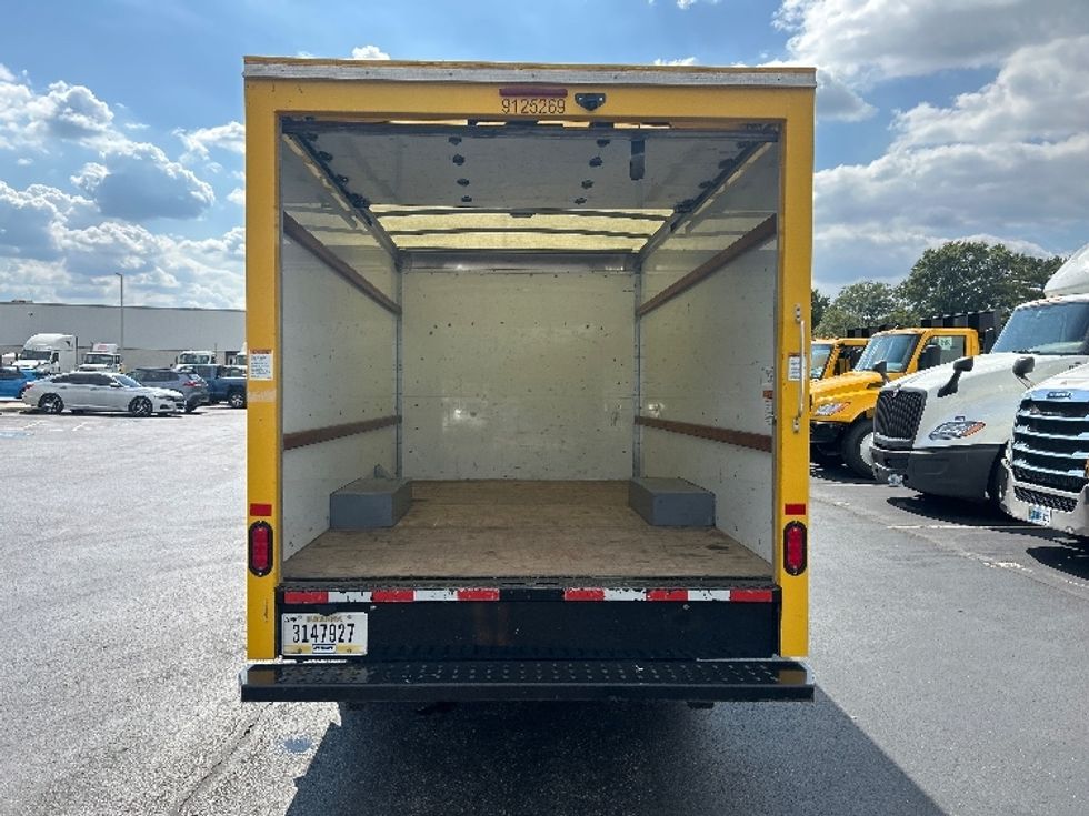 Light Duty Box Truck-Light and Medium Duty Trucks-GMC-2021-Savana G33503-Swedesboro-NJ-120,143\n\t\tmiles-$ 21,500 - Image 9