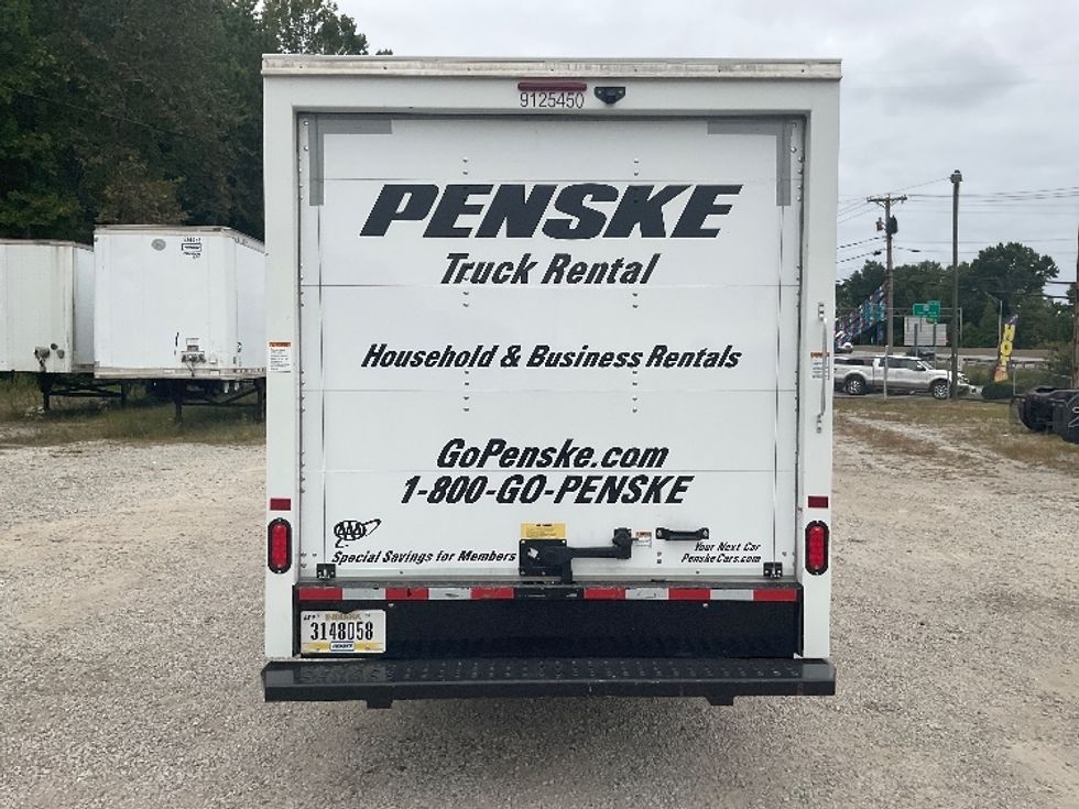 Light Duty Box Truck-Light and Medium Duty Trucks-GMC-2021-Savana G33503-Tacoma-WA-115,114\n\t\tmiles-$ 28,000 - Image 7