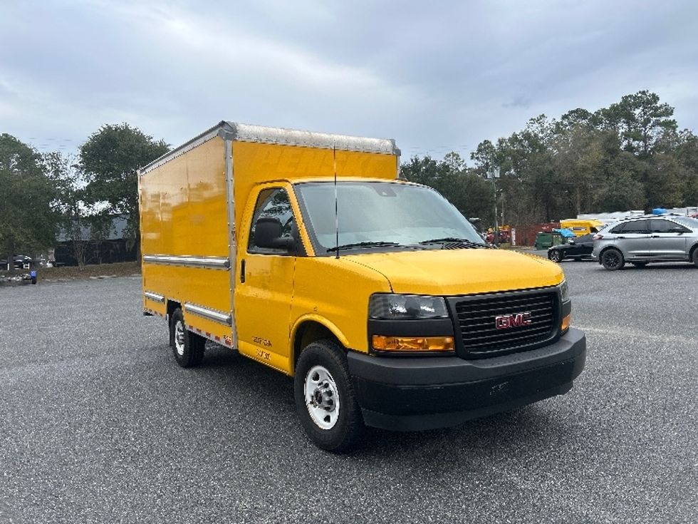 Light Duty Box Truck-Light and Medium Duty Trucks-GMC-2021-Savana G33503-Tallahassee-FL-99,148\n\t\tmiles-$ 27,750 - Image 1