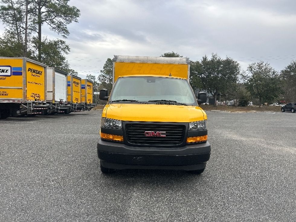 Light Duty Box Truck-Light and Medium Duty Trucks-GMC-2021-Savana G33503-Tallahassee-FL-99,148\n\t\tmiles-$ 27,750 - Image 2
