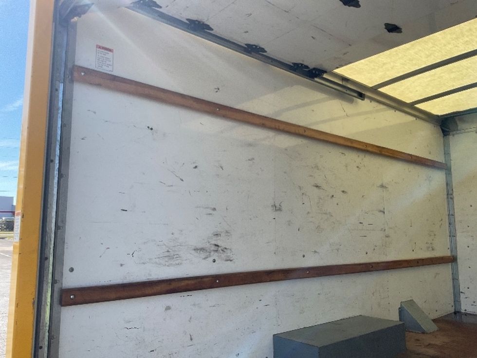 Light Duty Box Truck-Light and Medium Duty Trucks-GMC-2021-Savana G33503-Tampa-FL-111,913\n\t\tmiles-$ 25,500 - Image 10