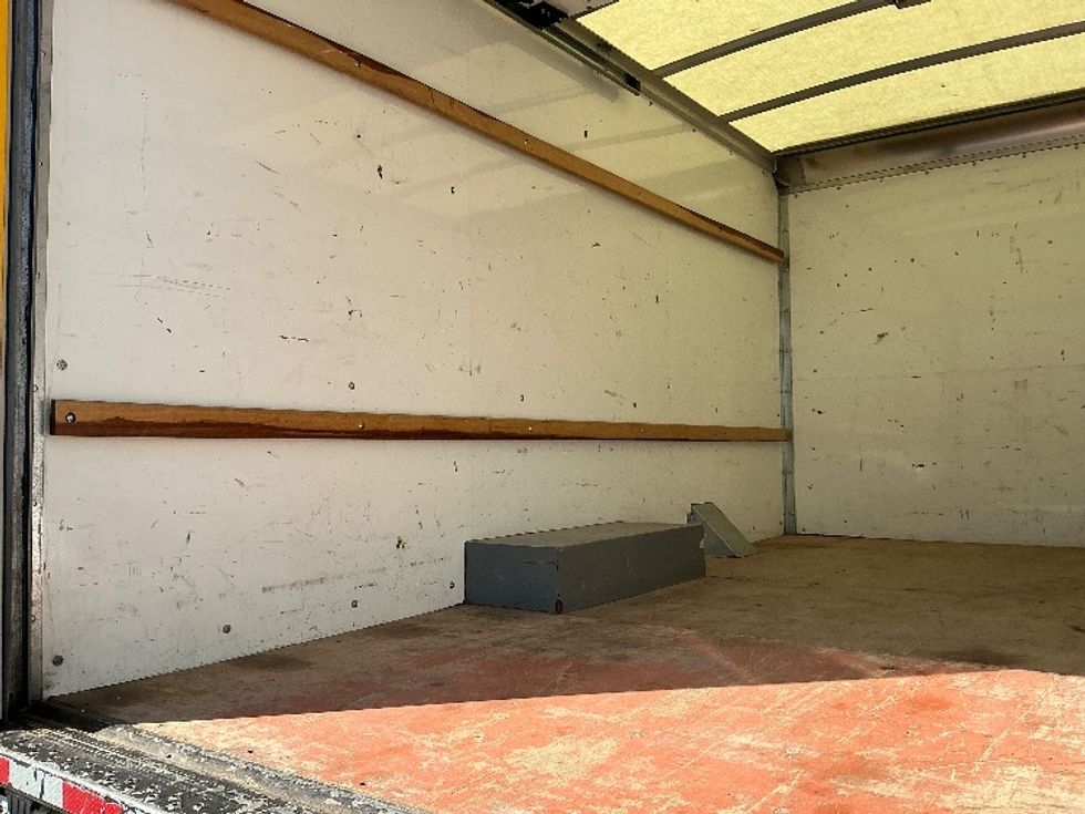 Light Duty Box Truck-Light and Medium Duty Trucks-GMC-2021-Savana G33503-Tempe-AZ-114,266\n\t\tmiles-$ 25,250 - Image 11