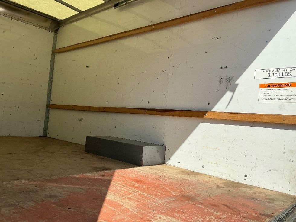 Light Duty Box Truck-Light and Medium Duty Trucks-GMC-2021-Savana G33503-Tempe-AZ-114,266\n\t\tmiles-$ 25,250 - Image 12