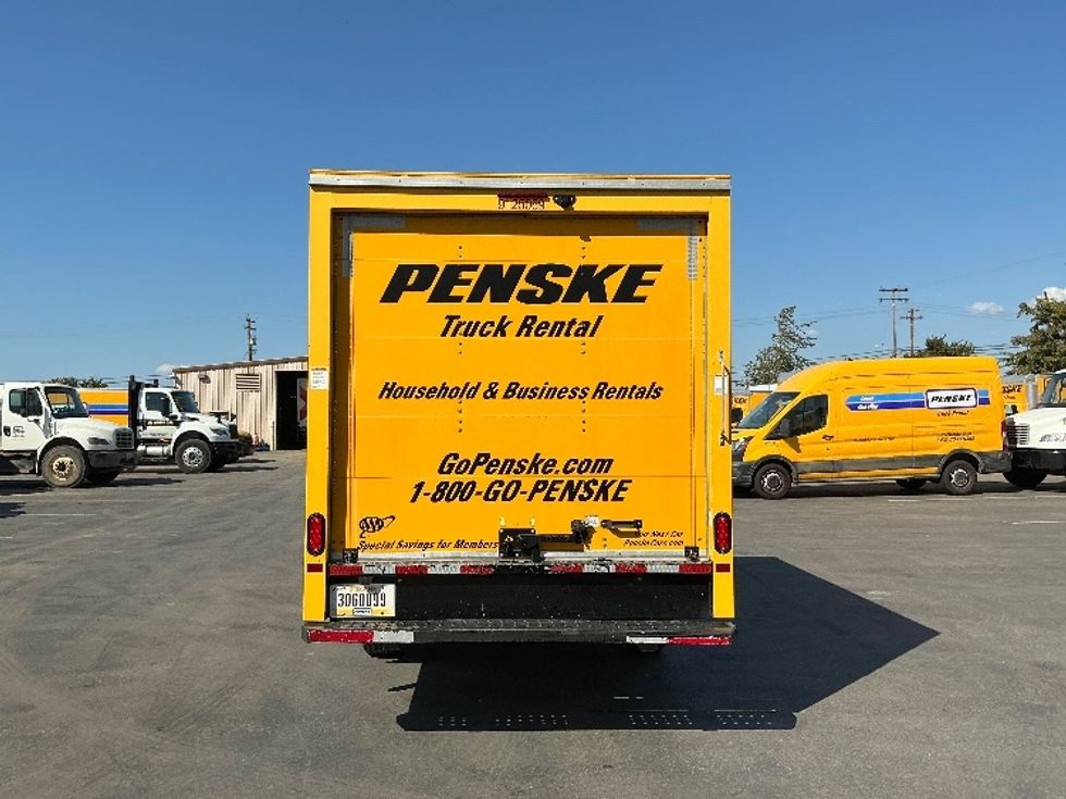 Light Duty Box Truck-Light and Medium Duty Trucks-GMC-2021-Savana G33503-Tempe-AZ-114,266\n\t\tmiles-$ 25,250 - Image 7