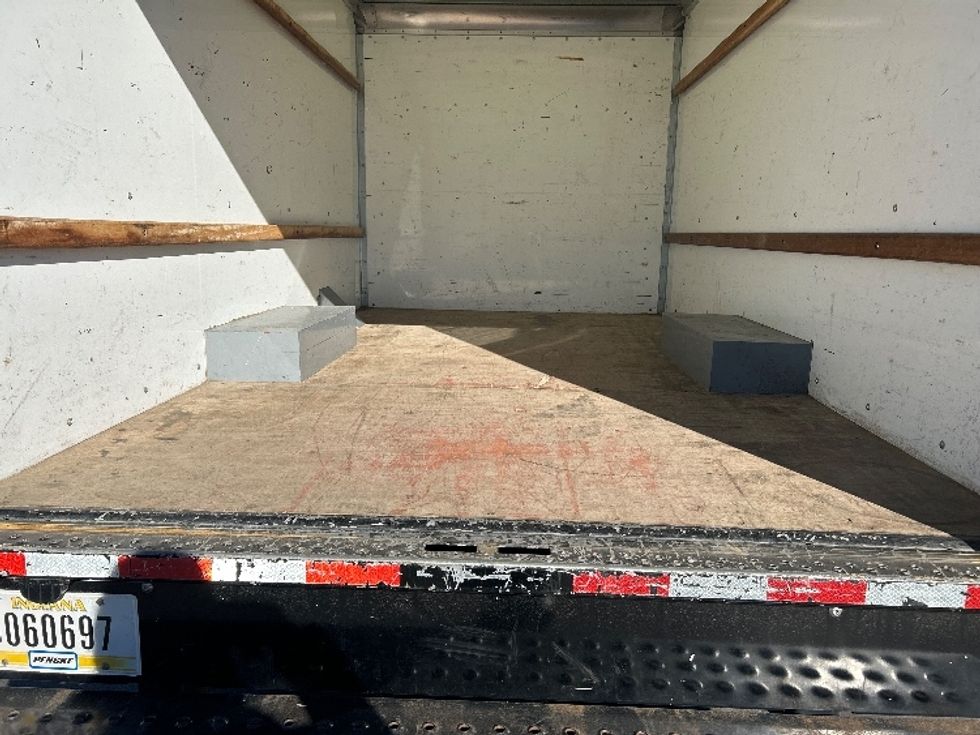 Light Duty Box Truck-Light and Medium Duty Trucks-GMC-2021-Savana G33503-Torrance-CA-101,120\n\t\tmiles-$ 22,000 - Image 10