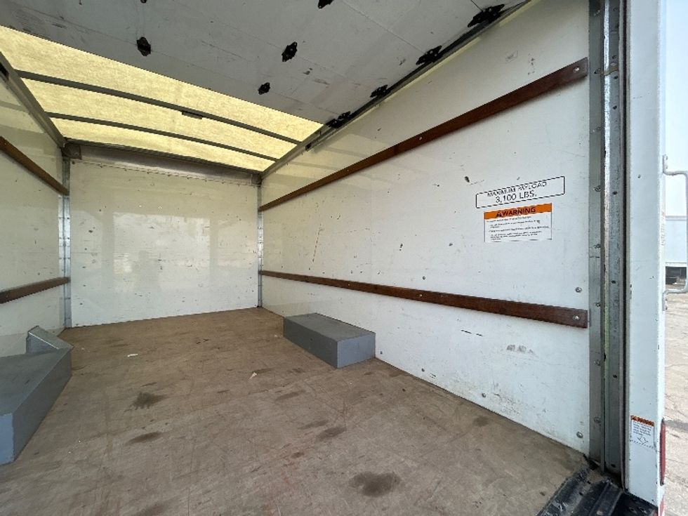 Light Duty Box Truck-Light and Medium Duty Trucks-GMC-2021-Savana G33503-Torrance-CA-101,663\n\t\tmiles-$ 30,000 - Image 12