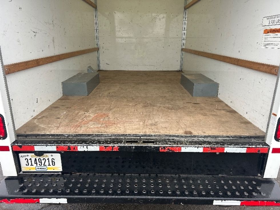 Light Duty Box Truck-Light and Medium Duty Trucks-GMC-2021-Savana G33503-Torrance-CA-103,004\n\t\tmiles-$ 29,750 - Image 10