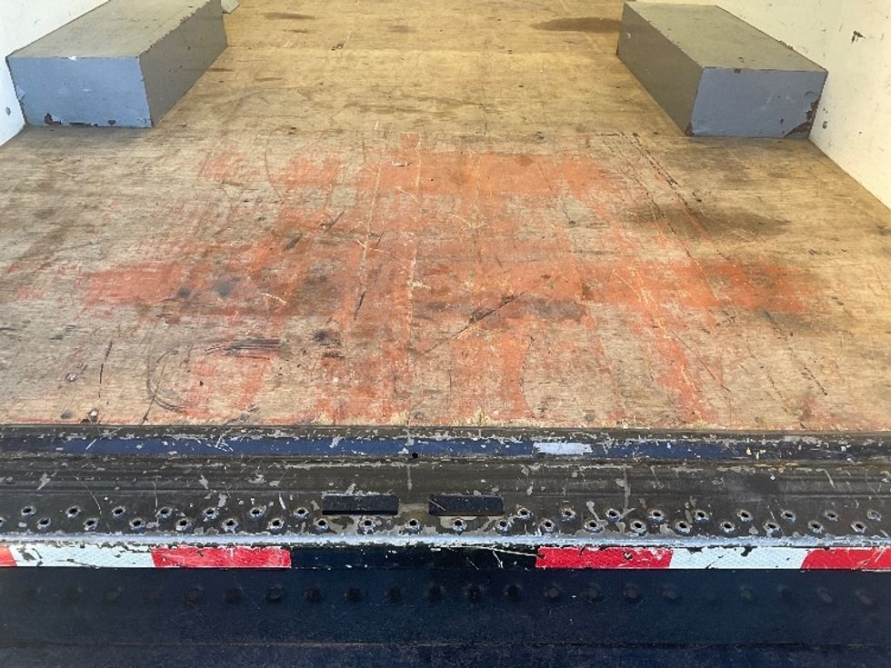 Light Duty Box Truck-Light and Medium Duty Trucks-GMC-2021-Savana G33503-Torrance-CA-105,578\n\t\tmiles-$ 27,000 - Image 10