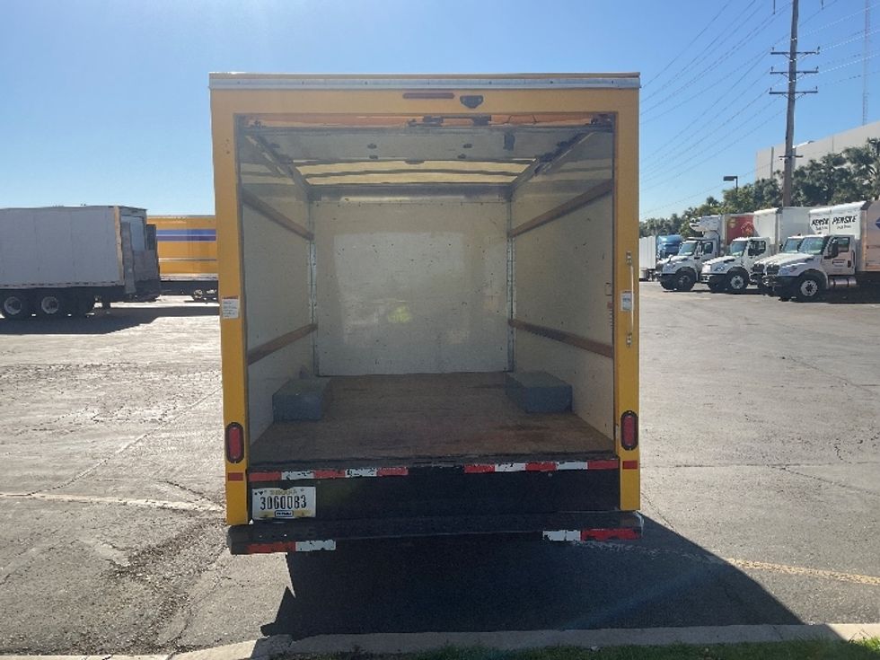 Light Duty Box Truck-Light and Medium Duty Trucks-GMC-2021-Savana G33503-Torrance-CA-105,578\n\t\tmiles-$ 27,000 - Image 9