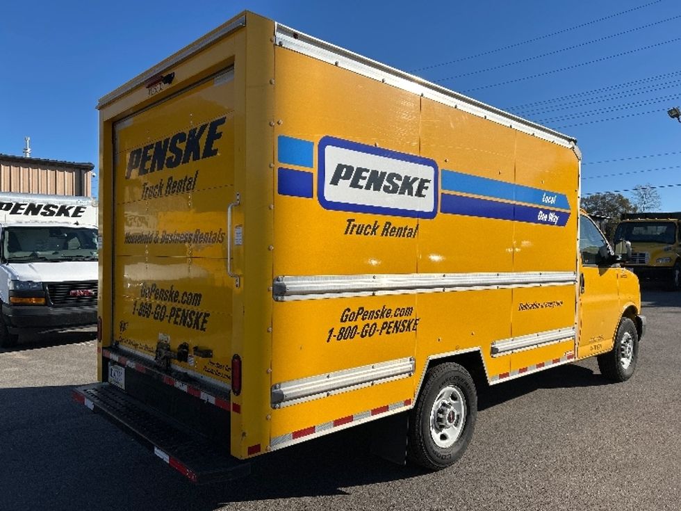 Light Duty Box Truck-Light and Medium Duty Trucks-GMC-2021-Savana G33503-Torrance-CA-106,207\n\t\tmiles-$ 26,750 - Image 12