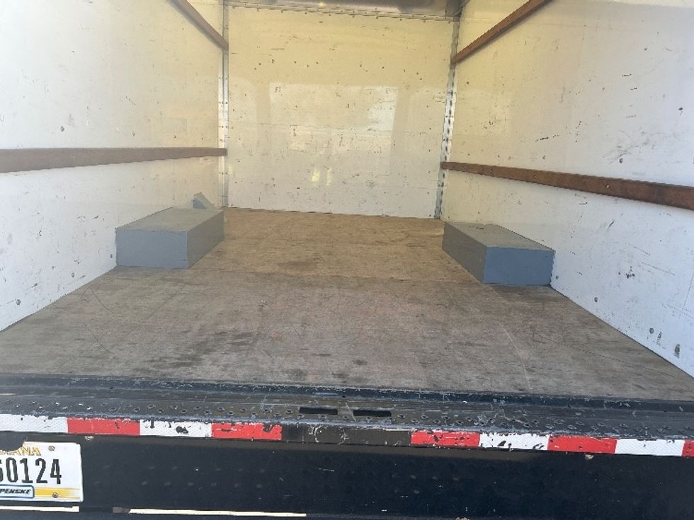 Light Duty Box Truck-Light and Medium Duty Trucks-GMC-2021-Savana G33503-Torrance-CA-109,125\n\t\tmiles-$ 26,500 - Image 10