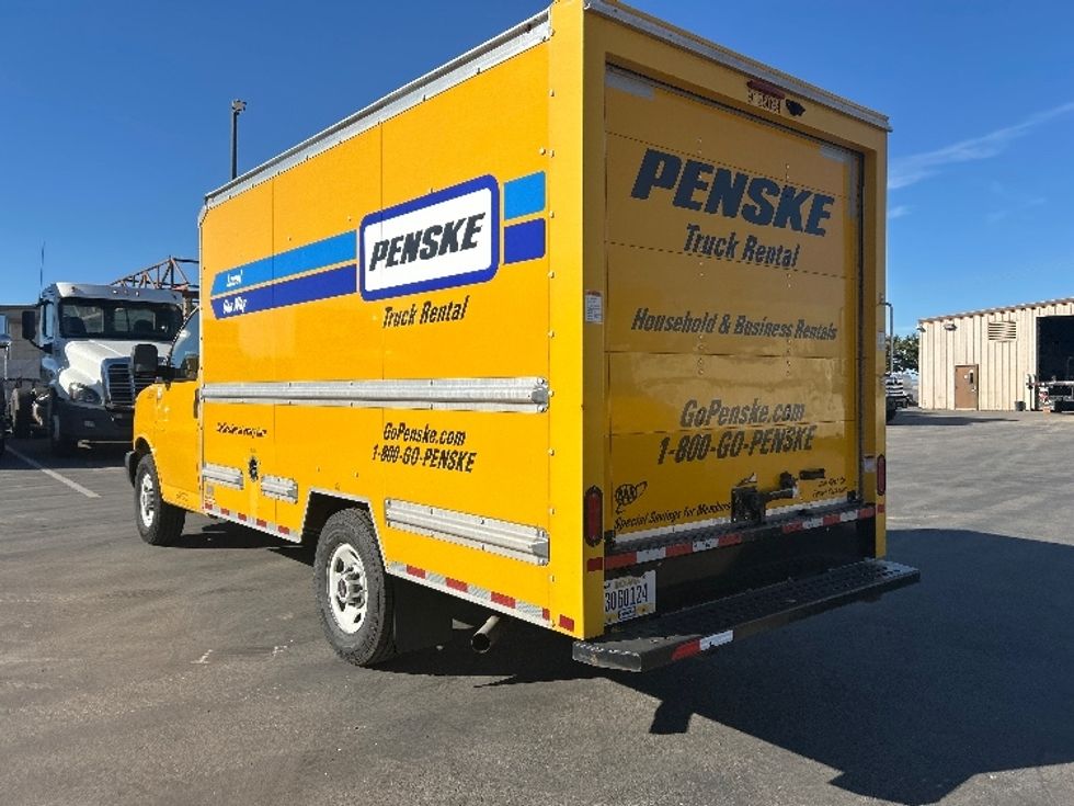 Light Duty Box Truck-Light and Medium Duty Trucks-GMC-2021-Savana G33503-Torrance-CA-109,125\n\t\tmiles-$ 26,500 - Image 6